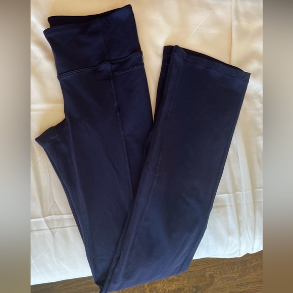 ATHLETA Straight leg Yoga Pants - Picture 1 of 5